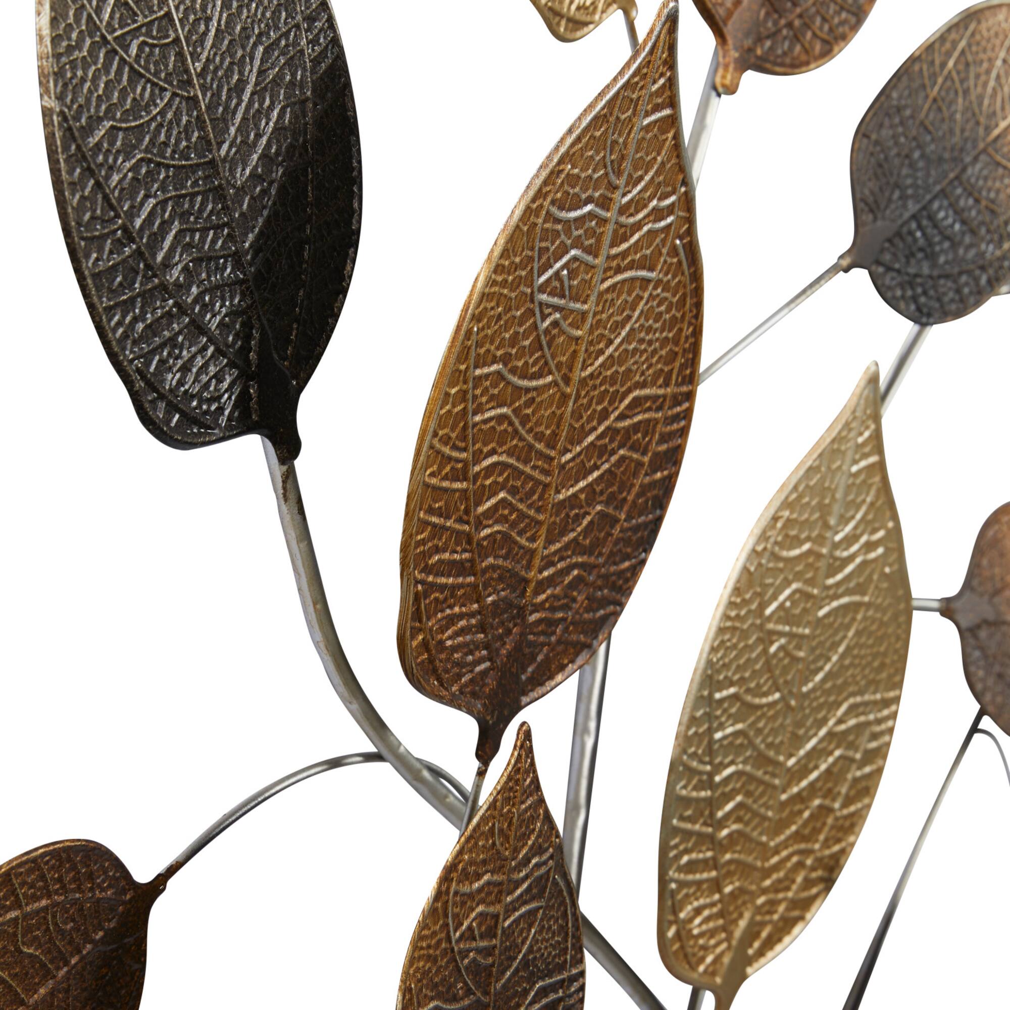 33" Brown Iron Traditional Wall Décor